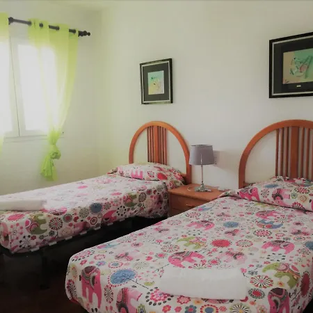 Laguna Locdenia Апартаменти Денія